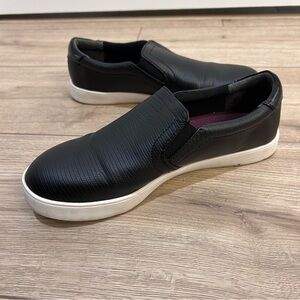 Black Slip-On Women Shoes